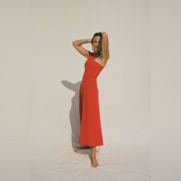 Tuckernuck Vibrant Red One Shoulder Dress - Picture 5 of 9